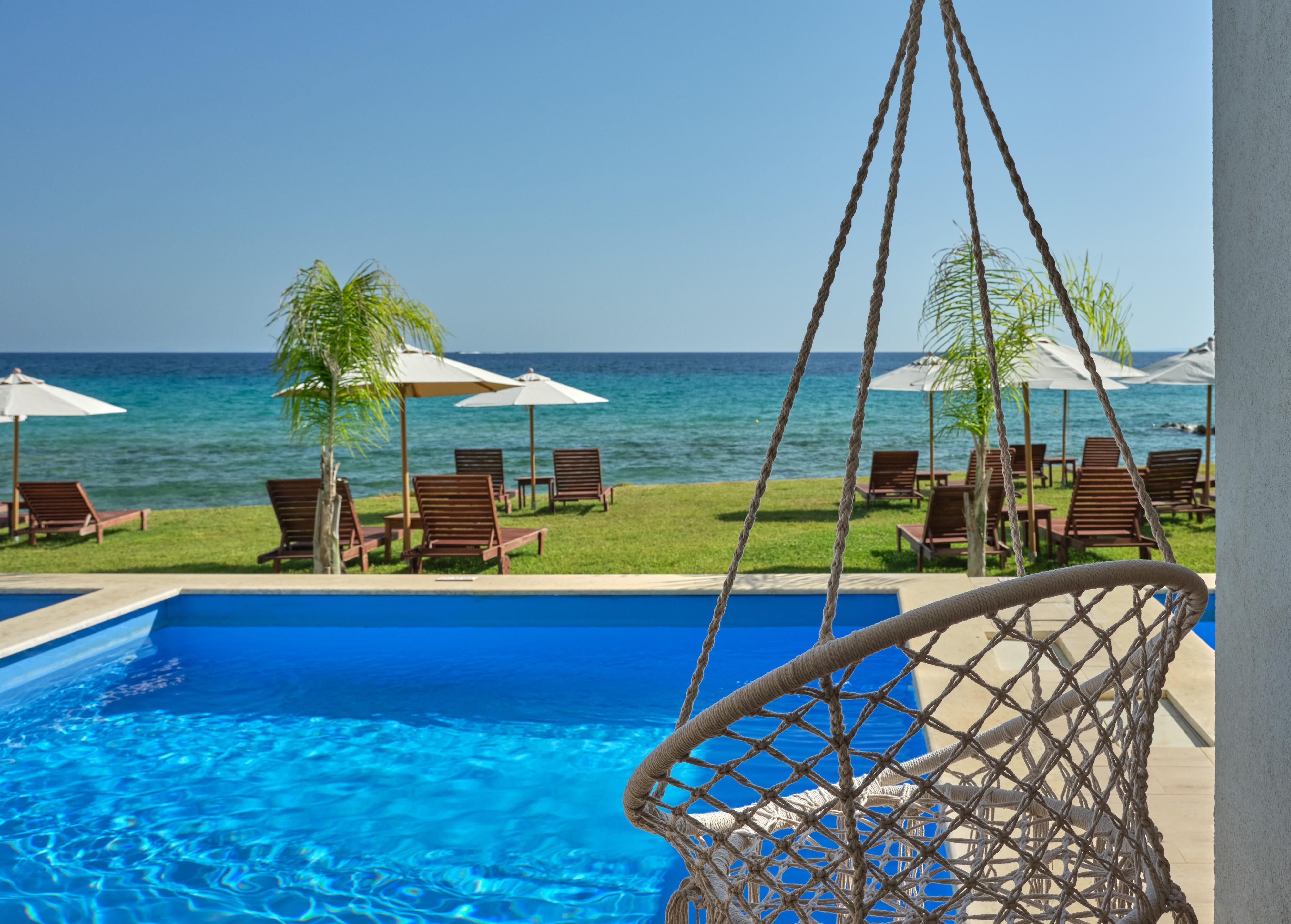 Cavo Orient Beach Hotel & Suites Drosia  المظهر الخارجي الصورة
