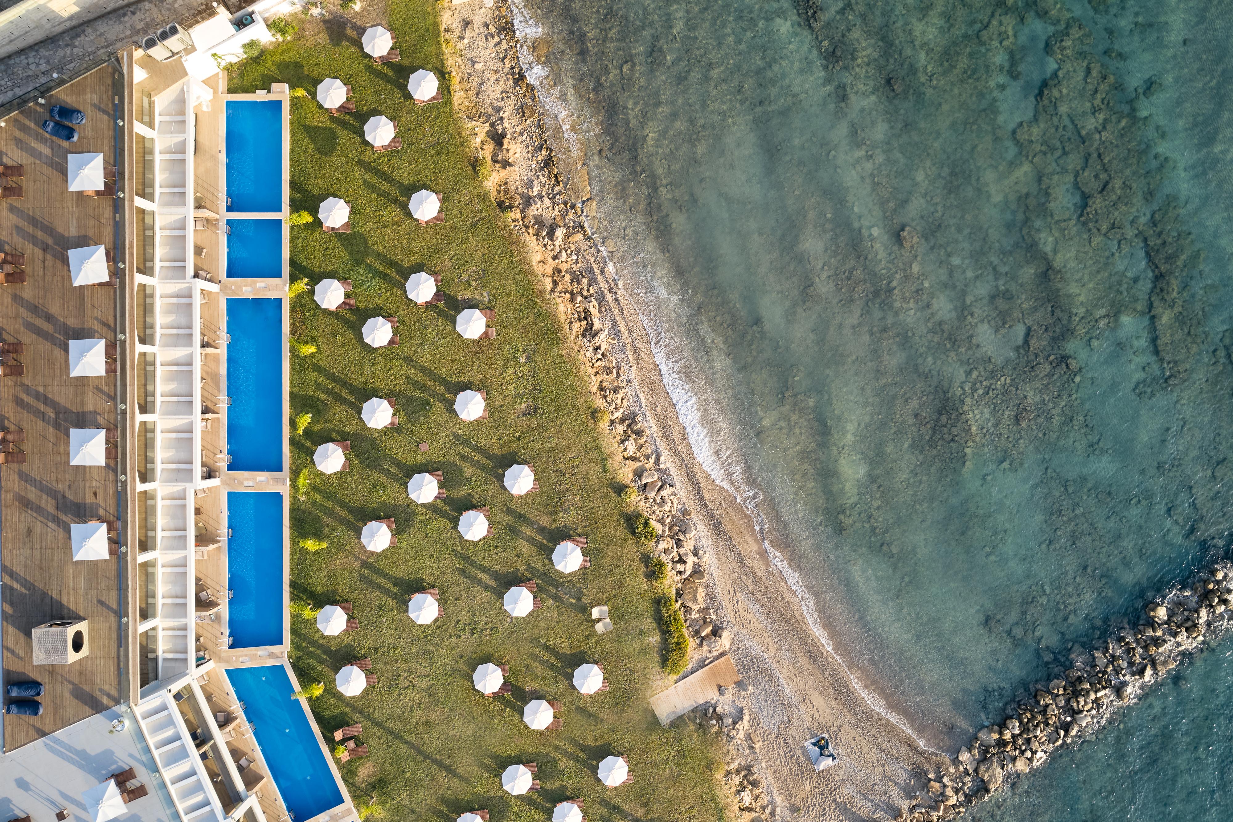 Cavo Orient Beach Hotel & Suites Drosia  المظهر الخارجي الصورة
